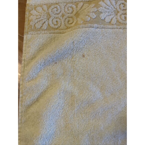 3 Vintage Cannon Monticello Santa Cruz Bath Hand Towels Sculpted Fringe Yellow - Picture 7 of 10